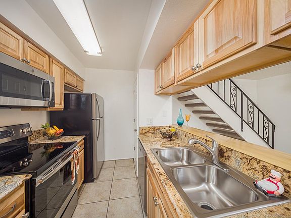 5th image of 6588 E Calle La Paz Unit B