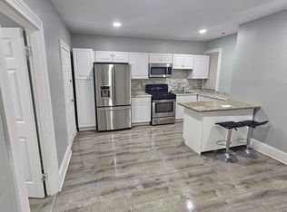 21 Violet St #1, Providence, RI 02908