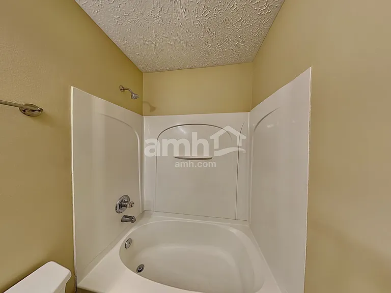 1095 Mastell Dr — Photo 20