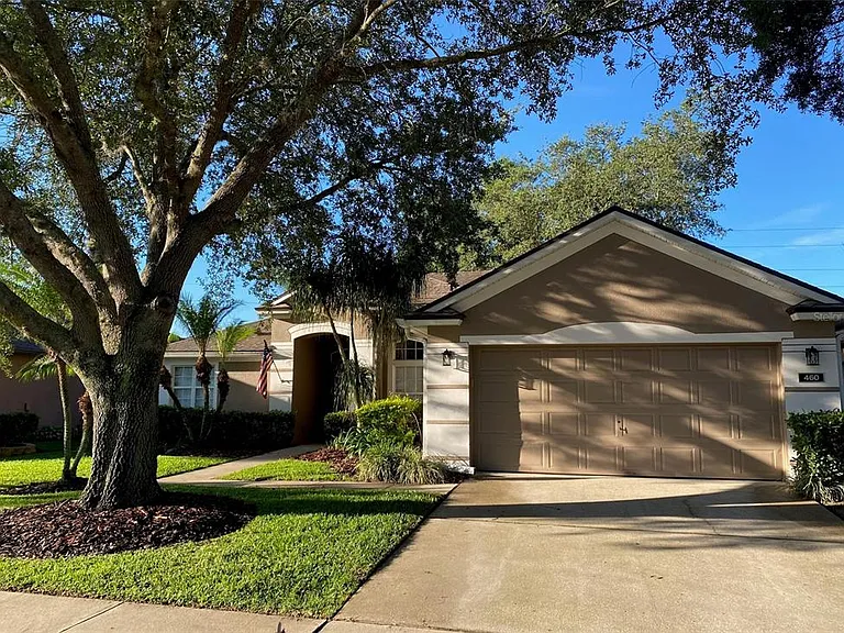 460 Pickfair Ter — Photo 2