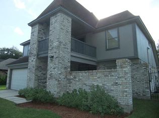 8415 Westnut Ln, Houston, TX 77040