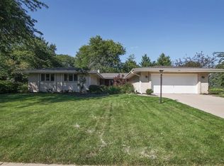 227 Forsythe Ln, Dekalb, IL 60115