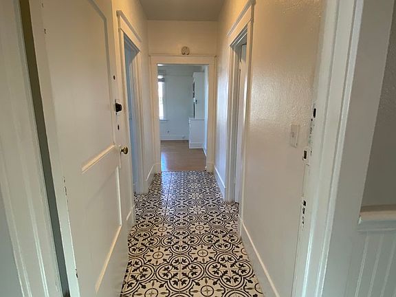 2nd image of 1702 Lincoln Ave APT 11