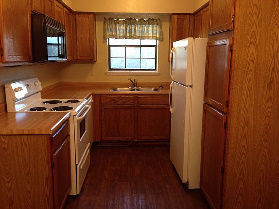 2nd image of 6933 Wright Way St