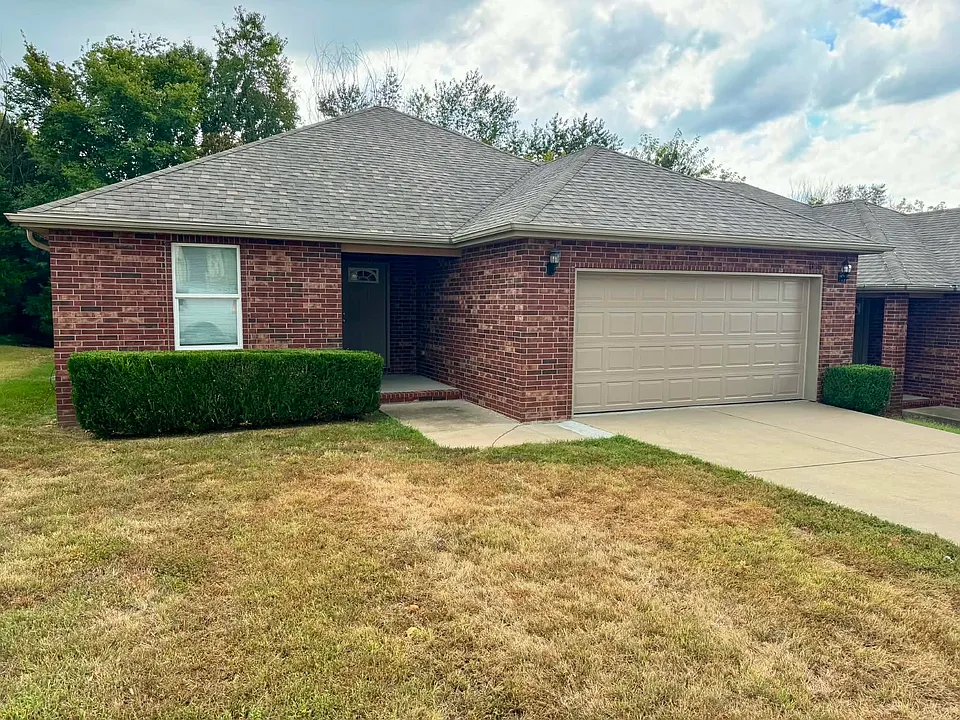 1108 N Missouri Dr
