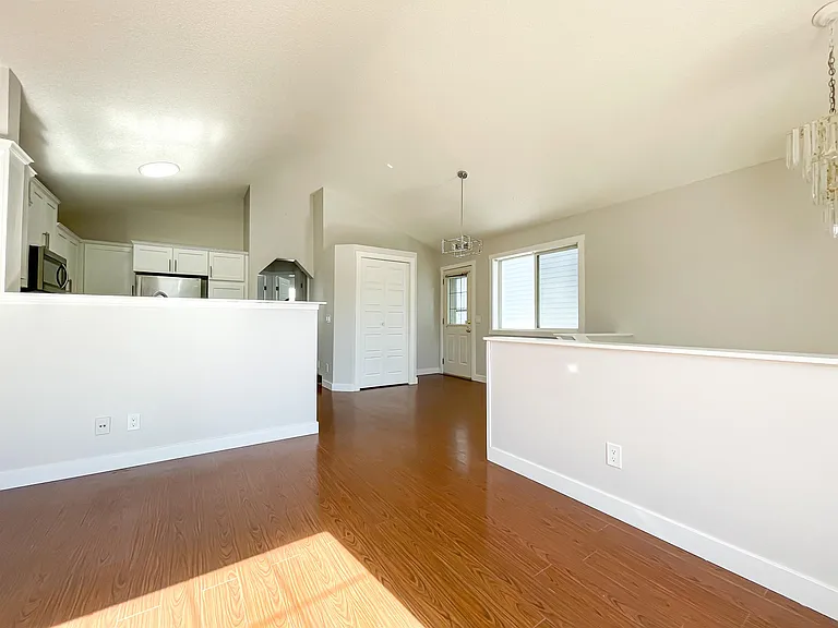 70 Martinbrook Line NE #UPPER — Photo 7