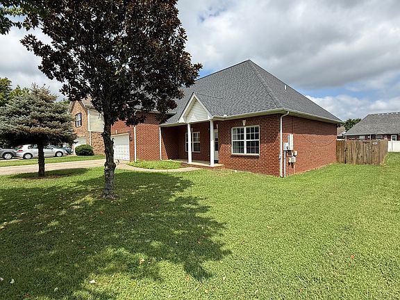 3rd image of 2720 Westhaven Dr