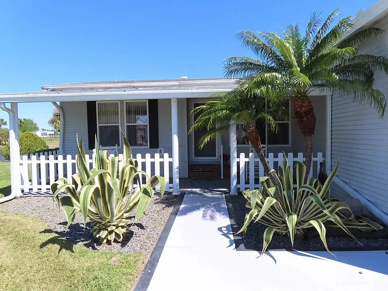 5626 Swan Lake Dr #521 — Photo 10