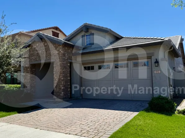 3951 E Pinto Dr, Gilbert, AZ 85296