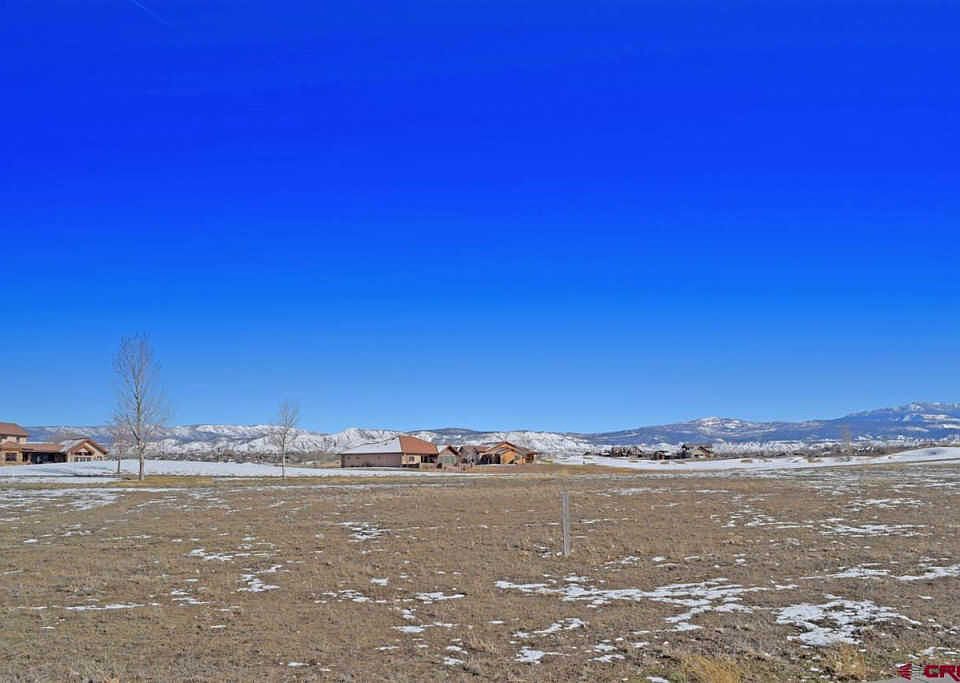 2nd image of 2617 Bear Lake Dr