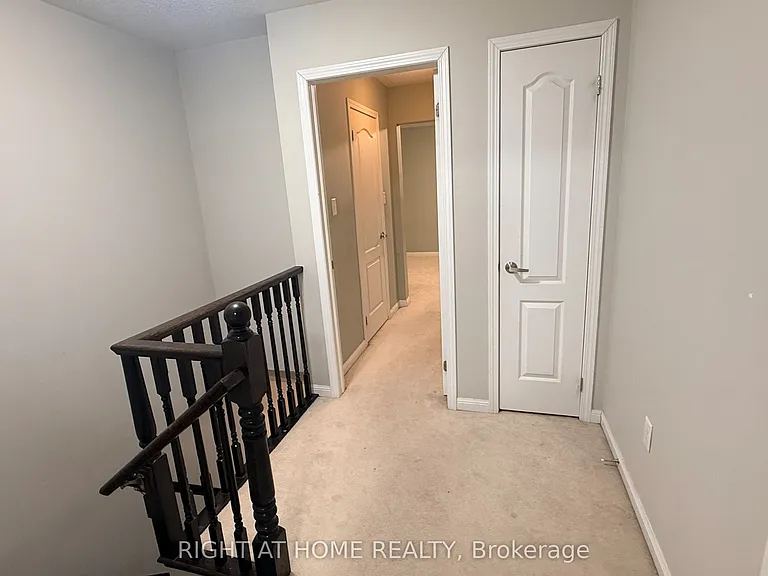 20 Ferguson St — Photo 10