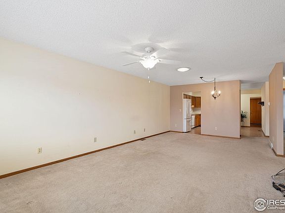 4th image of 1633 Van Buren Ave