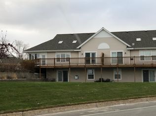 130 Lighthouse Way N, Manistee, MI 49660