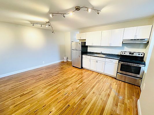 4th image of 2225 Ditmas Ave APT 2D