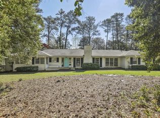 2841 Ridgewood Rd NW, Atlanta, GA 30327