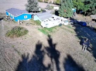 32120 Nichols Ln, Cottage Grove, OR 97424
