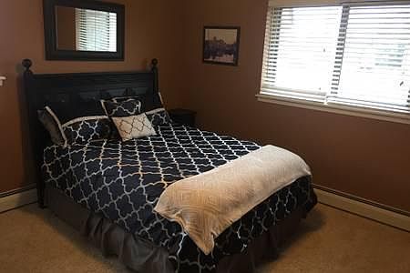 4th image of 2727 43rd St W #403