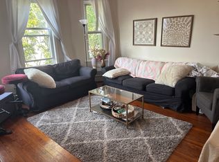 825 E 2nd St #3, South Boston, MA 02127