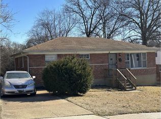 3104 N Hanley Rd, Saint Louis, MO 63121