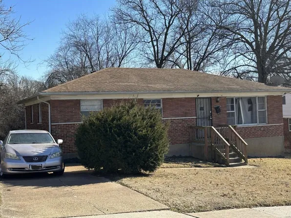 3104 N Hanley Rd, Saint Louis, MO 63121