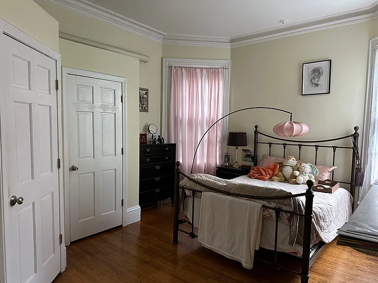 36 River St #2R — Photo 4