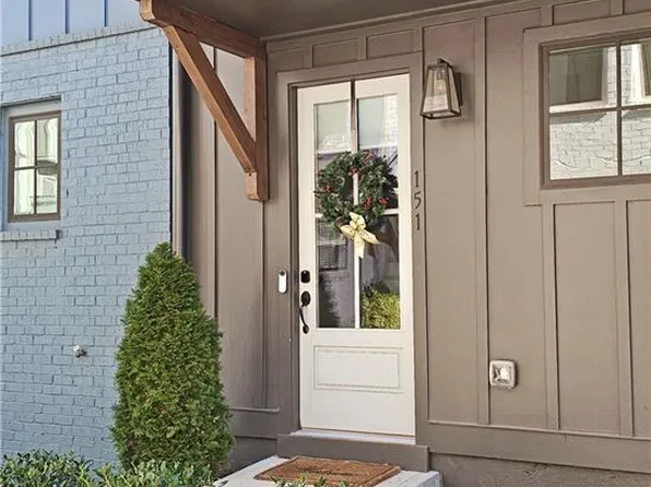 151 Chestnut Cir, Atlanta, GA 30342