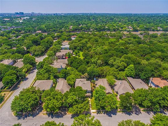 5th image of 12808 Council Bluff Dr