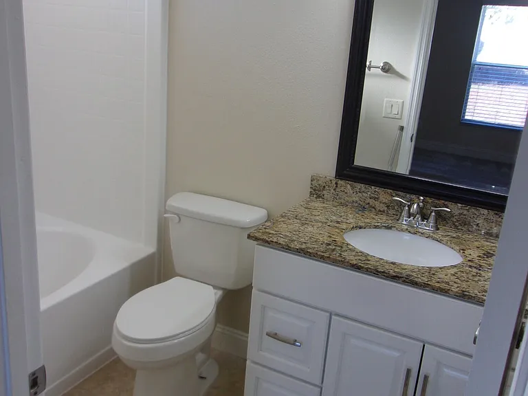 5614 Ada St — Photo 16