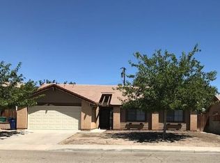 2913 E Avenue Q3, Palmdale, CA 93550