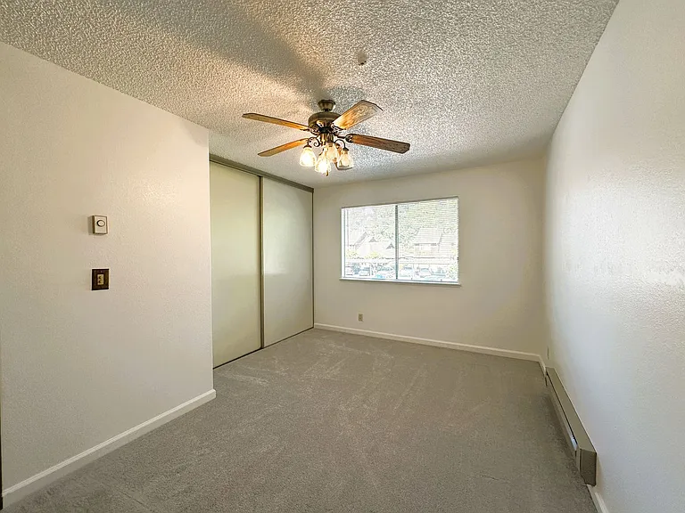 1358 Parkway Dr — Photo 14