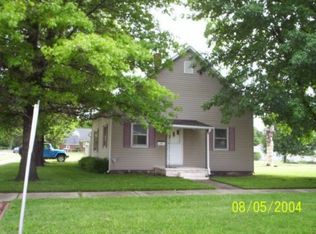 820 Marion Ave, Mattoon, IL 61938