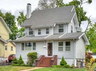43 Garden St, Teaneck, NJ 07666