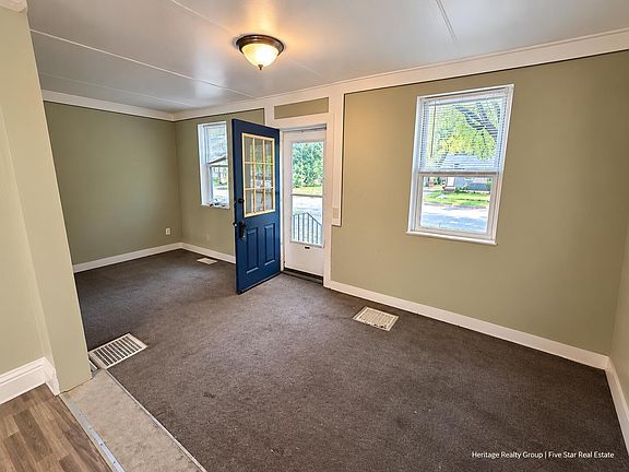 3rd image of 3017 Waalkes St