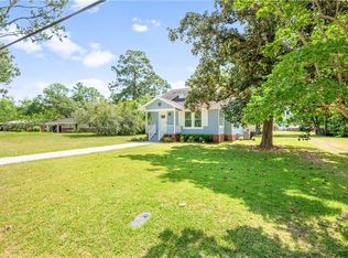 2018 Sunnyside Dr, Waycross, GA 31501