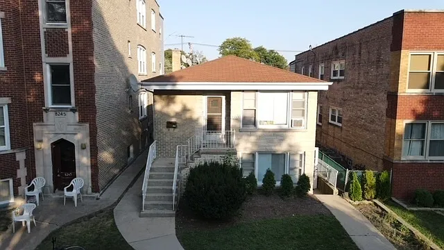 8243 Knox Ave — Photo 4