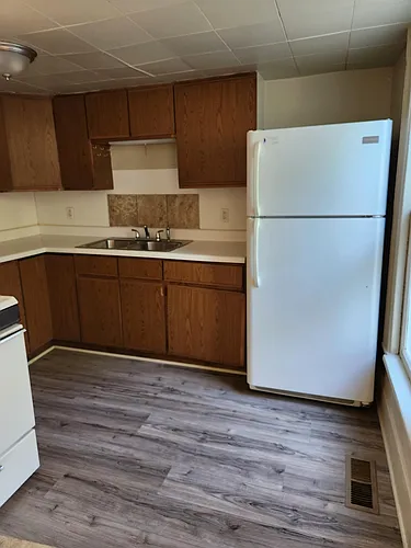 563 W Corunna Ave #1 Photo 1