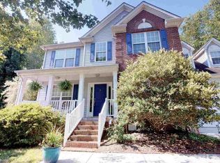 423 New Parkside Dr, Chapel Hill, NC 27516