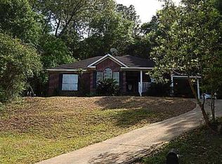 125 Lake Front Dr, Daphne, AL 36526