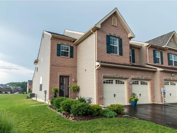 4496 Cottonwood Dr, Nazareth, PA 18064