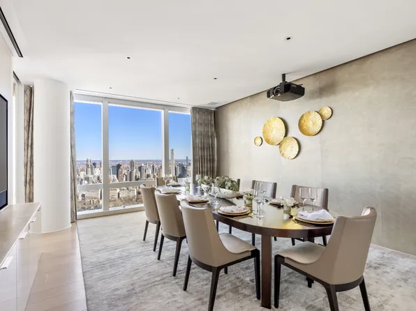 25 Columbus Circle image 3 of 18