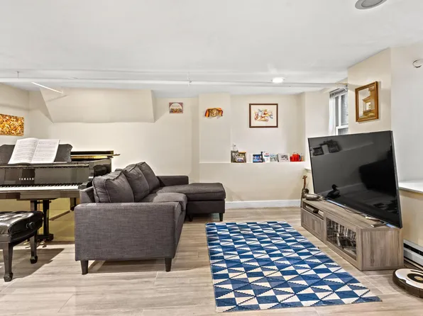 30 Dartmouth St #1, Boston, MA 02116