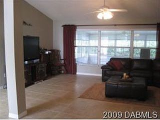 3rd image of 1337 N Wembley Cir