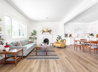 1731 S New England St, Los Angeles, CA 90006