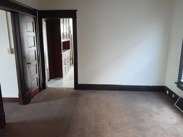 125 Purdy St — Photo 8