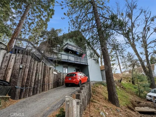 724 Arosa Dr, Crestline, CA 92325