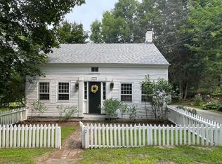 2 Norway Hill Rd, Hancock, NH 03449