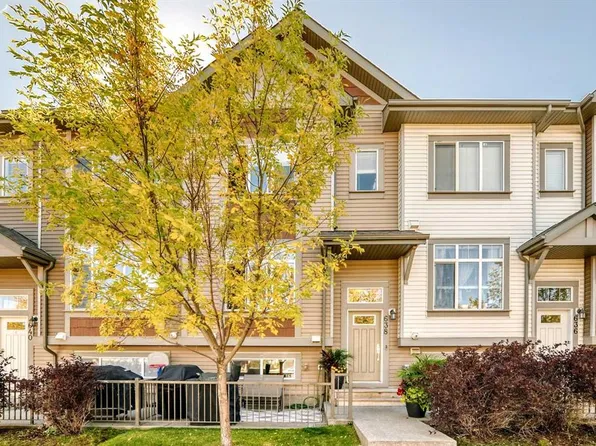 638 NE Copperpond Blvd SE, Calgary, AB T2Z 5B9