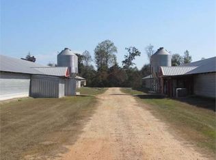 661 Cold Springs Rd, Collins, MS 39428