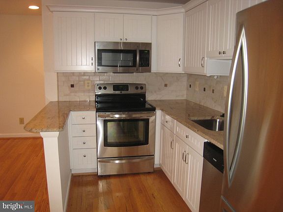 5th image of 307 E Duncan Ave APT E