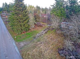 1391 Midcrest Rd, Camano Island, WA 98282